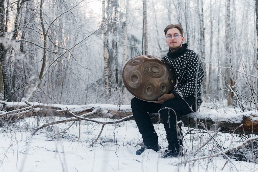 Cupo Arctico, handpan artist from northern Finland